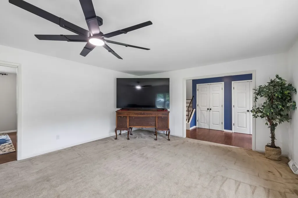220 Lakewood Drive Tullahoma TN 37388
