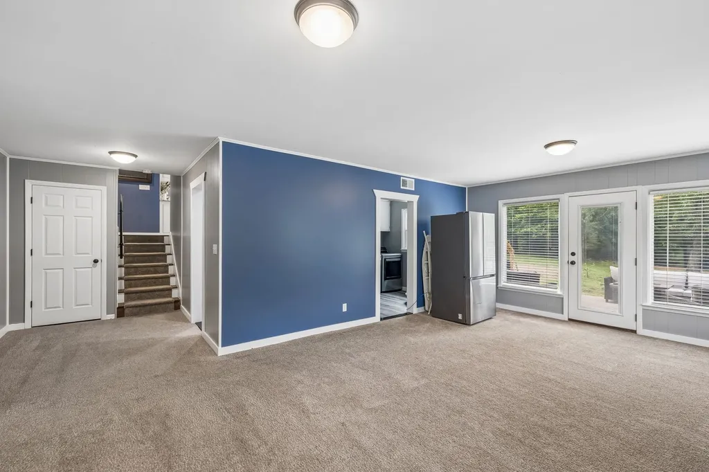 220 Lakewood Drive Tullahoma TN 37388