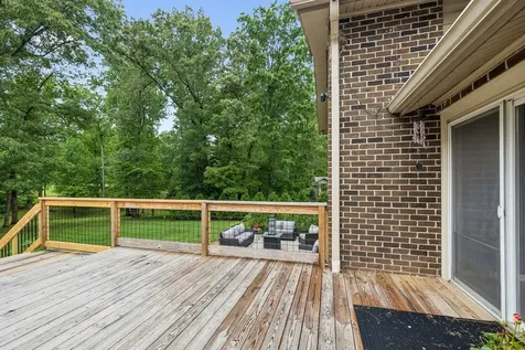 220 Lakewood Drive Tullahoma TN 37388