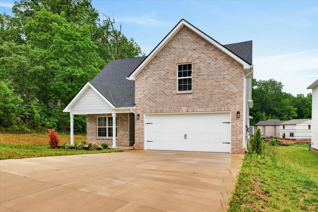 1301 Gentry Drive Clarksville TN 37043