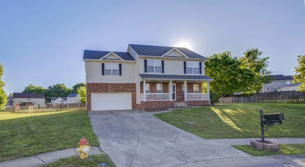 2804 Sharpie Drive Clarksville TN 37040