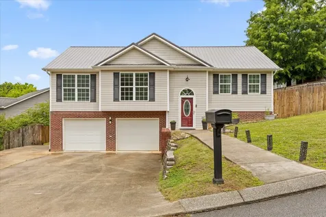 9451 Hackberry Lane Soddy Daisy TN 37379
