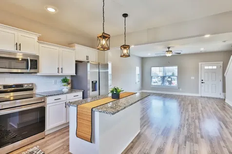 140 Dry Creek Commons Drive Goodlettsville TN 37072