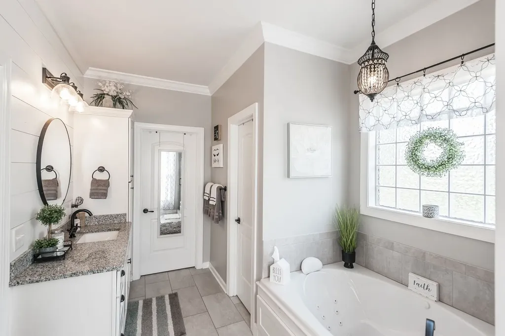 145 Bloomsbury Drive Portland TN 37148