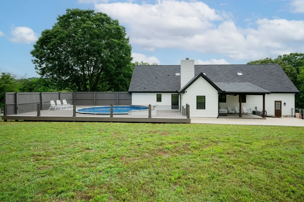 1303 Sycamore Valley Road Ashland City TN 37015