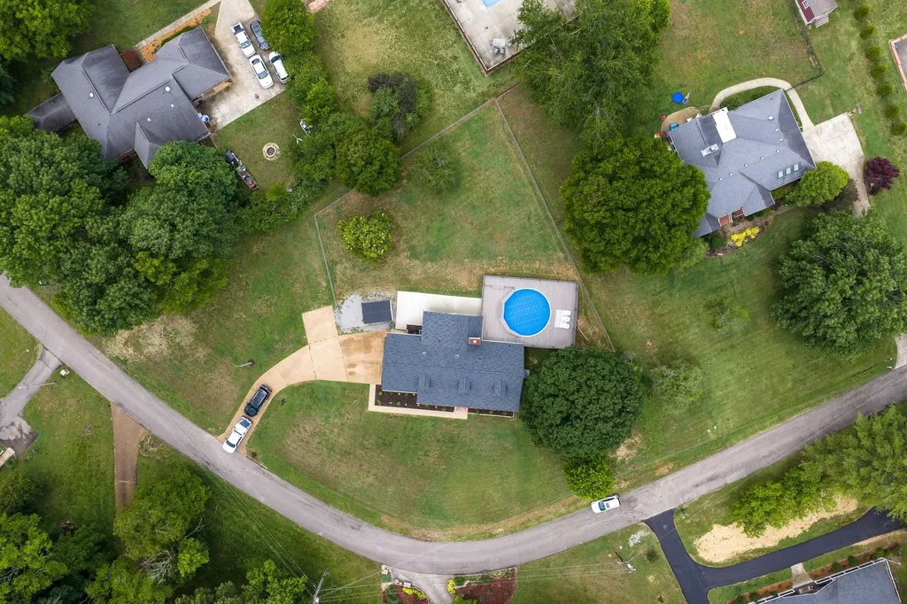 1303 Sycamore Valley Road Ashland City TN 37015