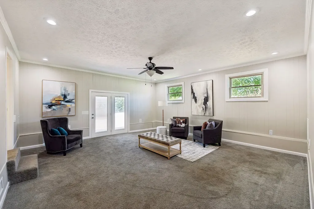 216 Bartonwood Drive Lebanon TN 37087