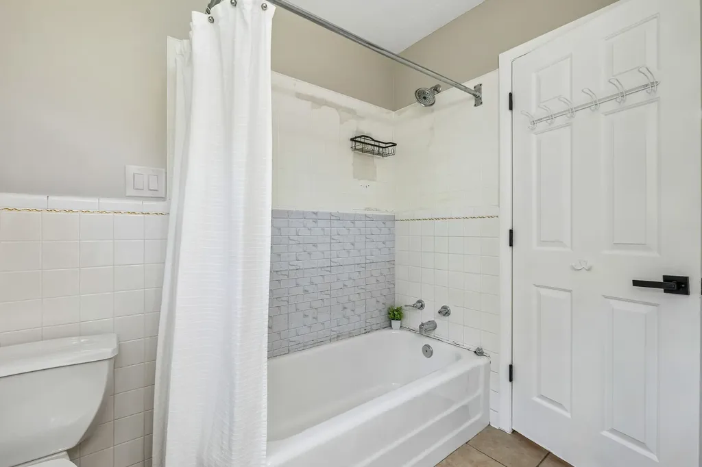216 Bartonwood Drive Lebanon TN 37087