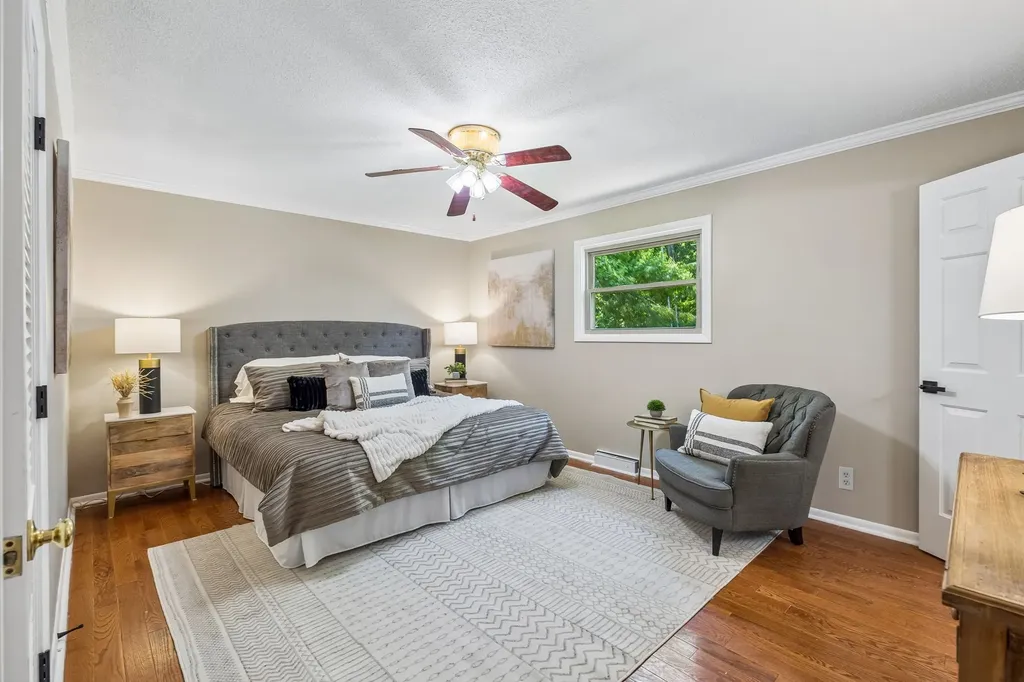 216 Bartonwood Drive Lebanon TN 37087