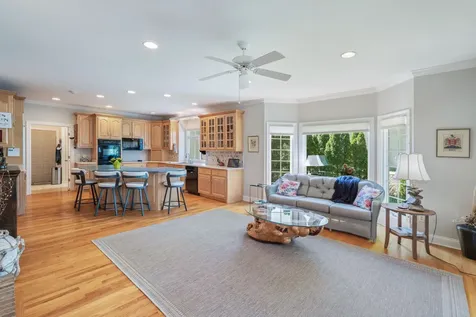 124 Geya Circle Loudon TN 37774