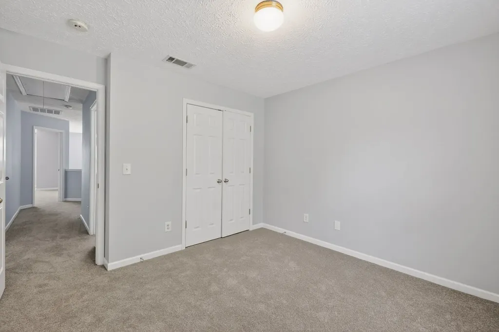 8302 Oak Knoll Drive Brentwood TN 37027
