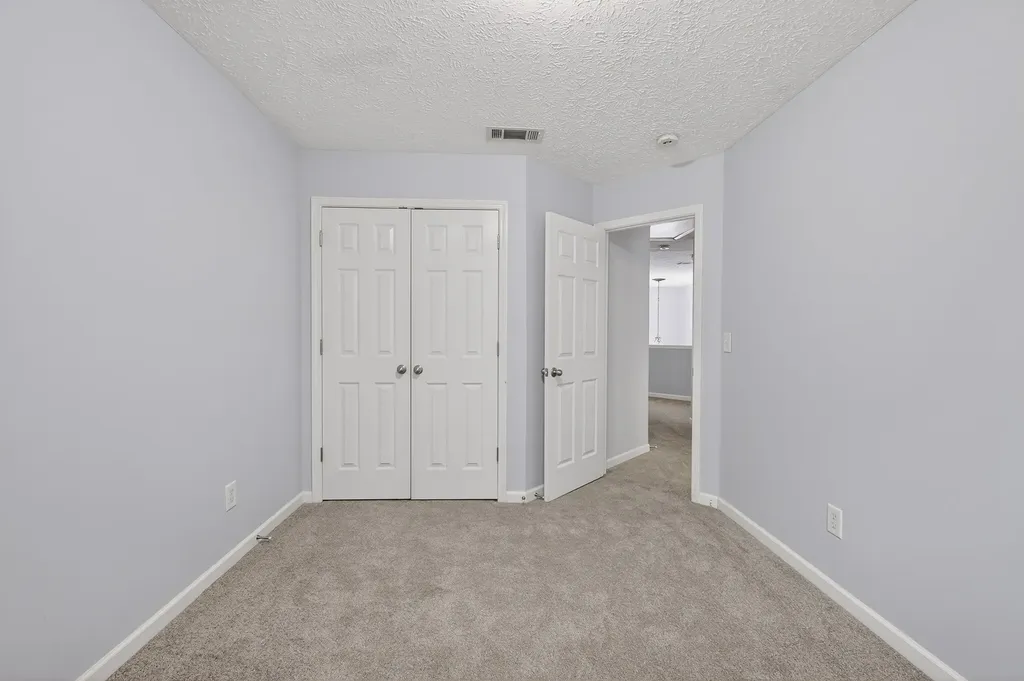 8302 Oak Knoll Drive Brentwood TN 37027