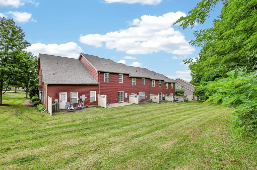 8302 Oak Knoll Drive Brentwood TN 37027