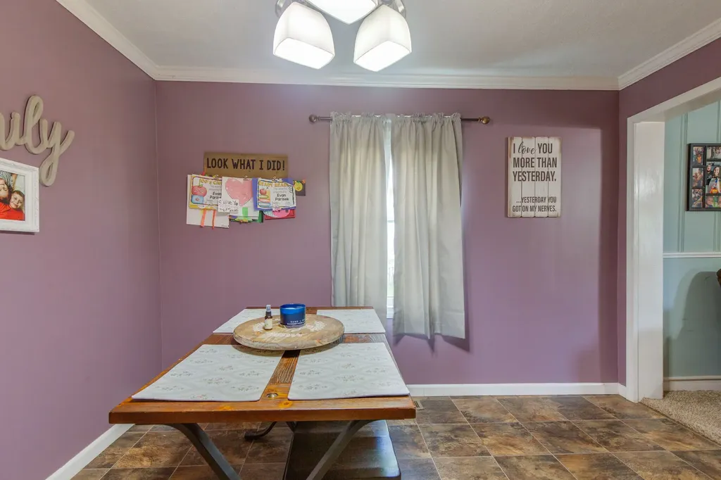 2006 Thomas Avenue Columbia TN 38401