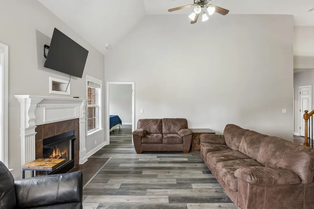 1333 Sam Houston Avenue Murfreesboro TN 37129