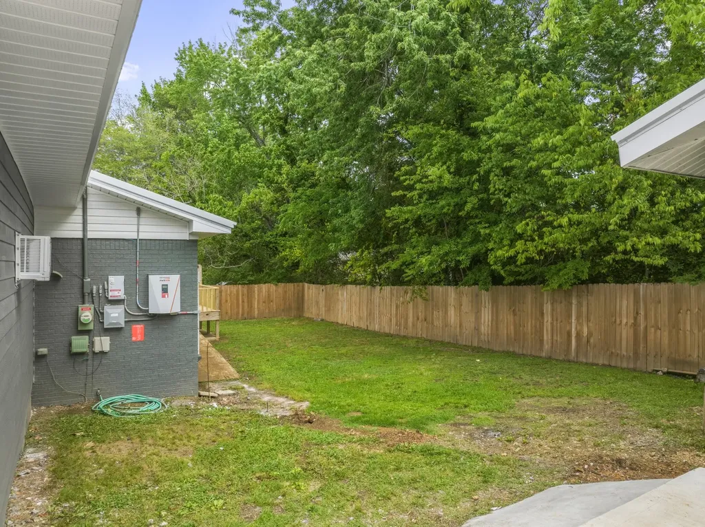 767 Georgia Ave, S Parsons TN 38363