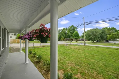 767 Georgia Ave, S Parsons TN 38363