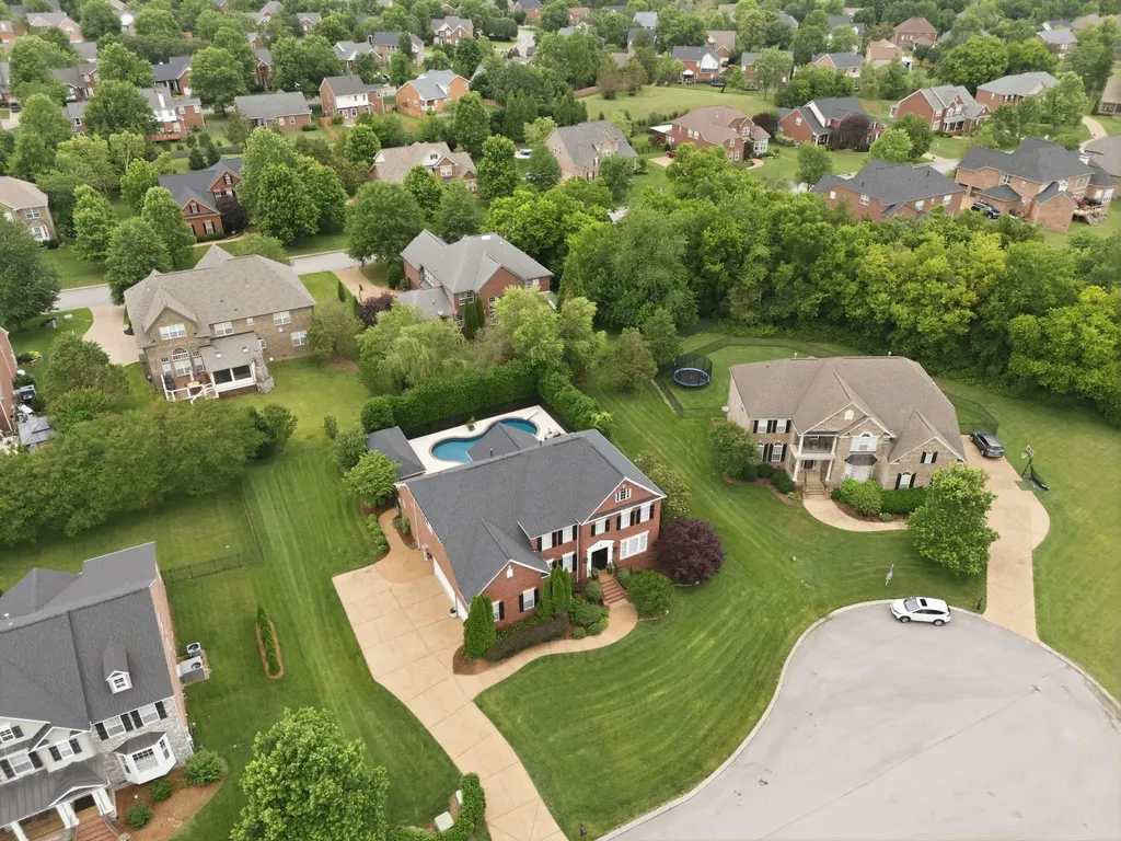 924 Belden Way Nashville TN 37221
