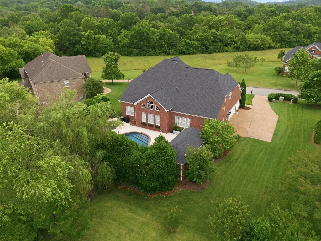 924 Belden Way Nashville TN 37221