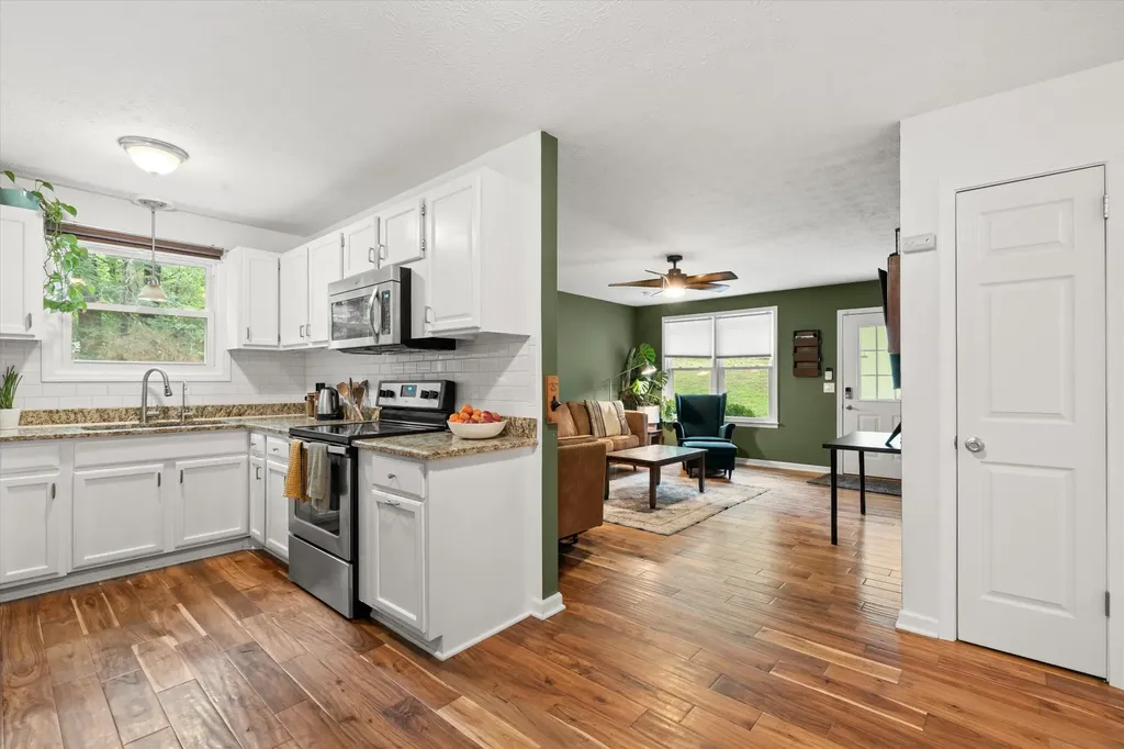 1101 Valley View Road Ashland City TN 37015