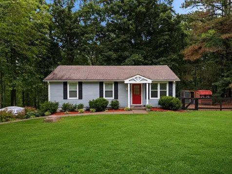 1101 Valley View Road Ashland City TN 37015
