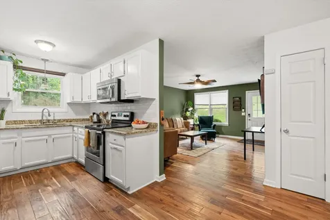 1101 Valley View Road Ashland City TN 37015