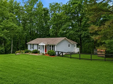 1101 Valley View Road Ashland City TN 37015