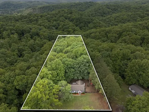 1101 Valley View Road Ashland City TN 37015