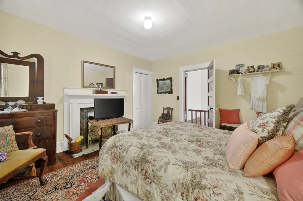 204 Bright Avenue Fayetteville TN 37334
