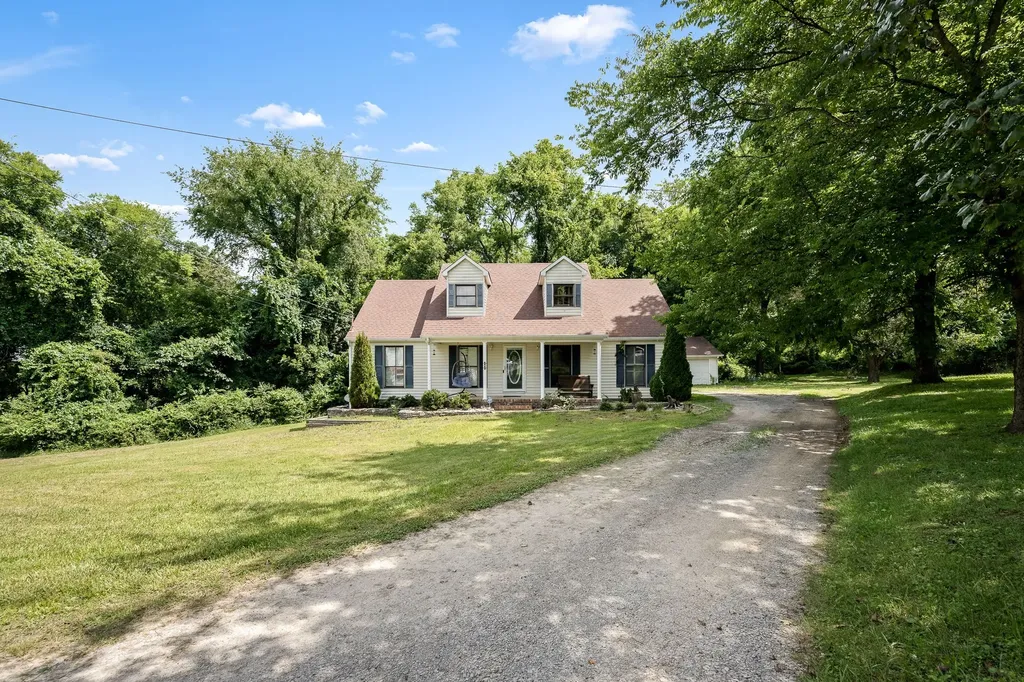 134 Keenan Lane Shelbyville TN 37160