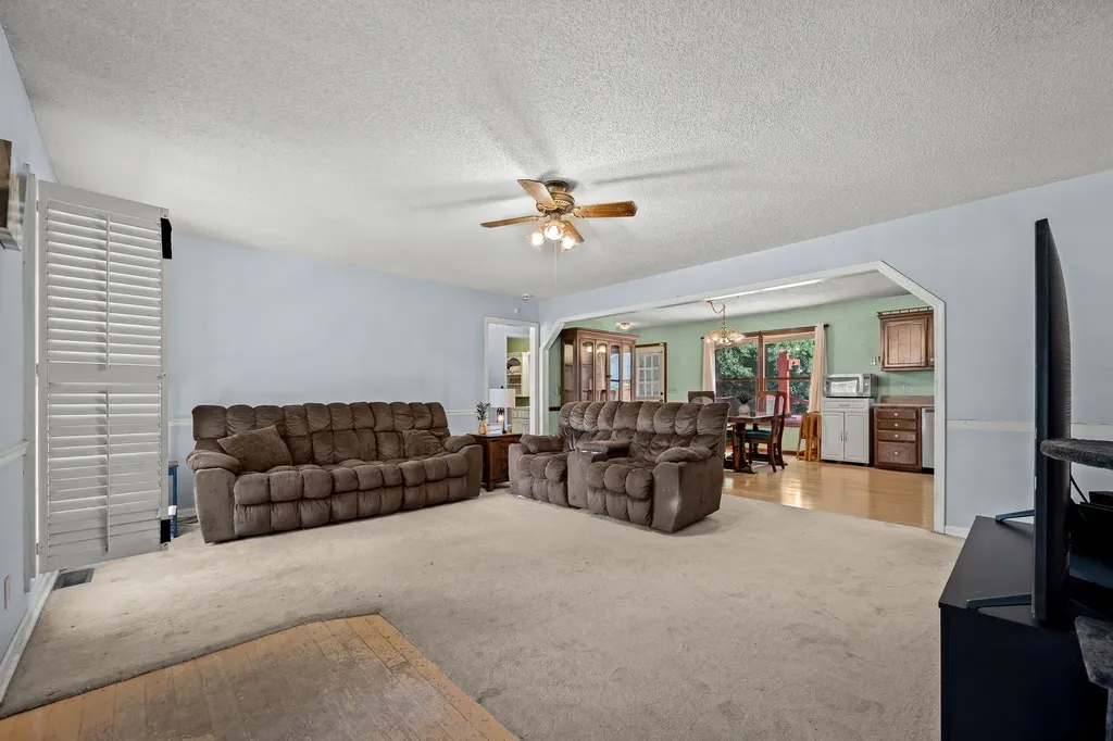 134 Keenan Lane Shelbyville TN 37160