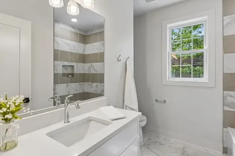 918 Sutton Hill Road Nashville TN 37204