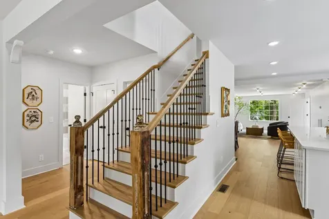 918 Sutton Hill Road Nashville TN 37204