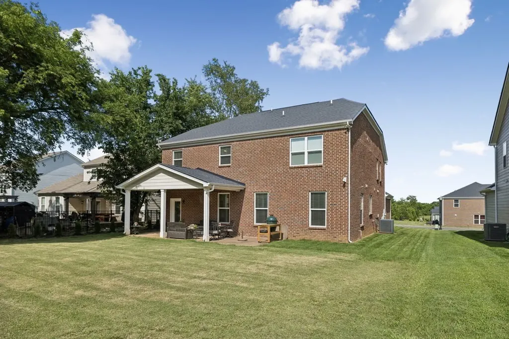 3033 Pomoa Place Murfreesboro TN 37130