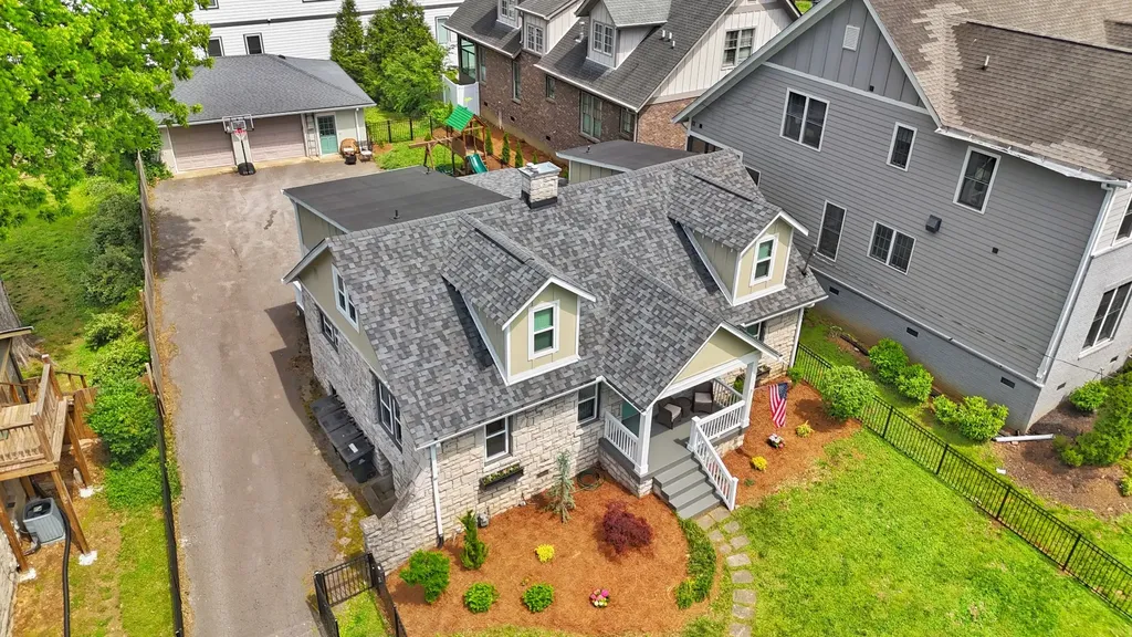 2518 Sharondale Drive Nashville TN 37215