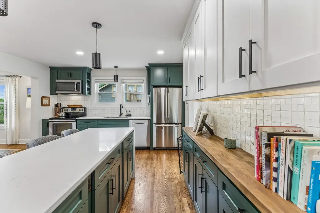 2518 Sharondale Drive Nashville TN 37215