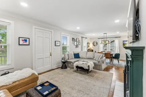 2518 Sharondale Drive Nashville TN 37215