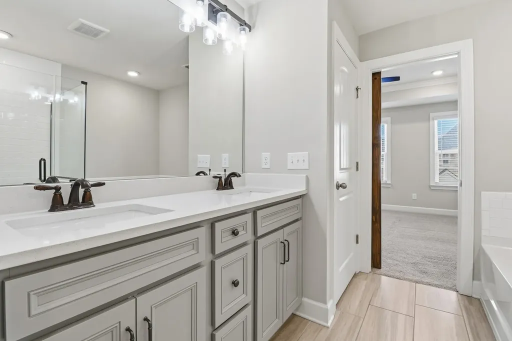 2221 Belle Creek Way Nashville TN 37221