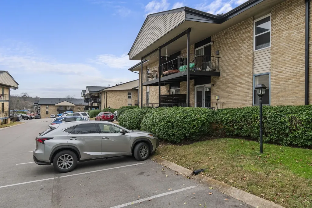 4425 Westlawn Drive Nashville TN 37209