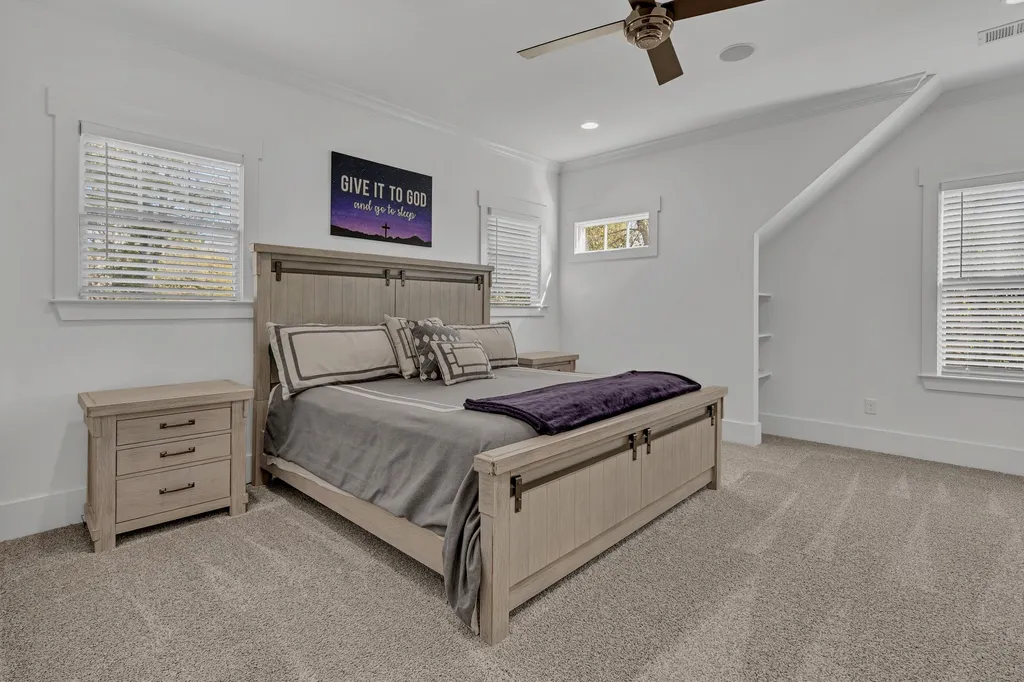 1402 Paris Avenue Nashville TN 37212