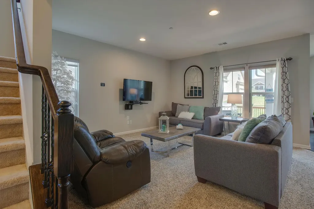 8033 Brookpark Avenue Franklin TN 37064