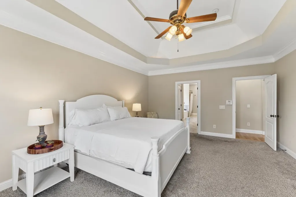 1038 Briarwood Drive Cottontown TN 37048