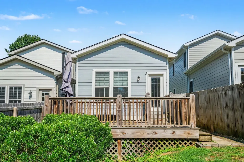 1429C Huffine Street Nashville TN 37216