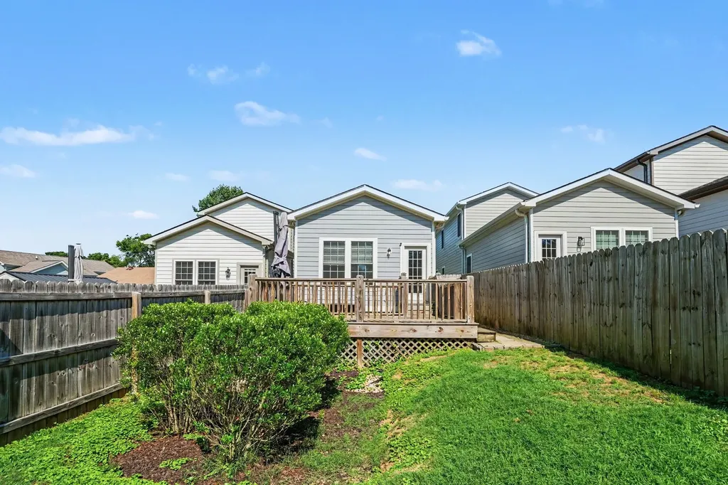 1429C Huffine Street Nashville TN 37216