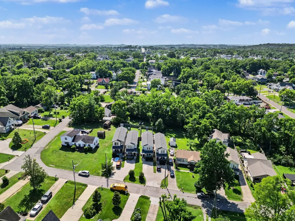 1429C Huffine Street Nashville TN 37216