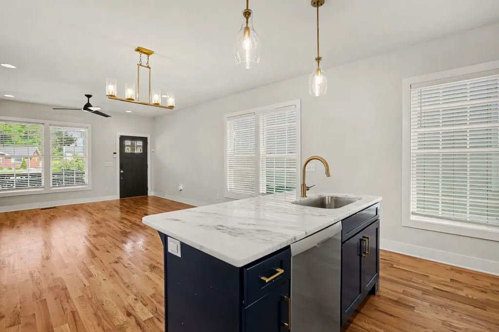 1429C Huffine Street Nashville TN 37216