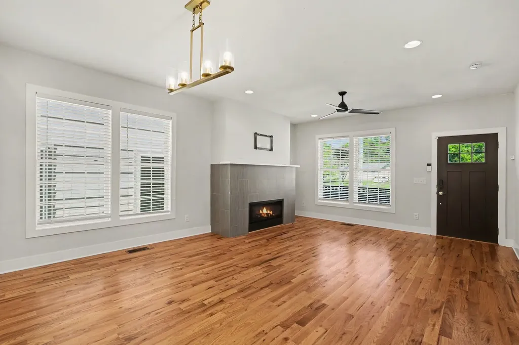 1429C Huffine Street Nashville TN 37216