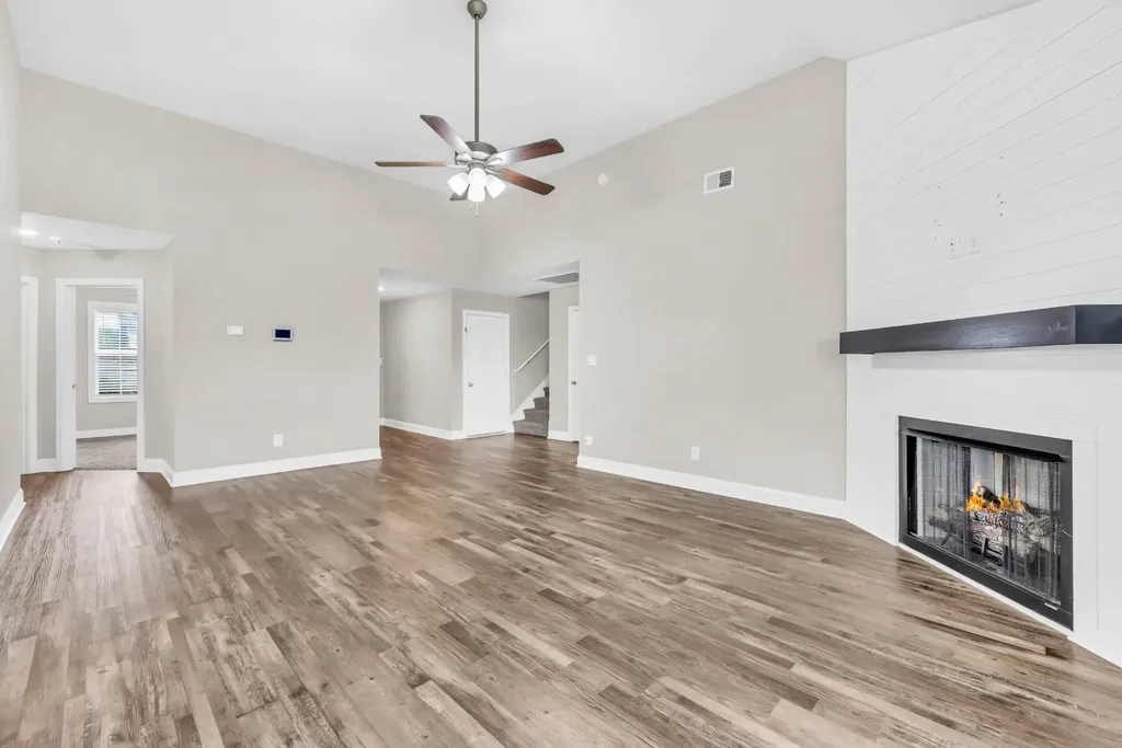 1101 Whitney Drive Clarksville TN 37042
