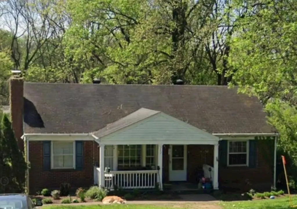 712 Greymont Drive Nashville TN 37217
