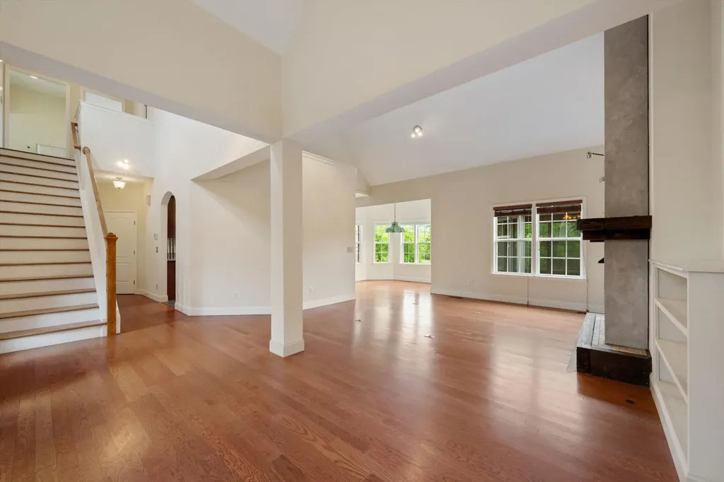 2216 Twin Peaks Court Spring Hill TN 37174